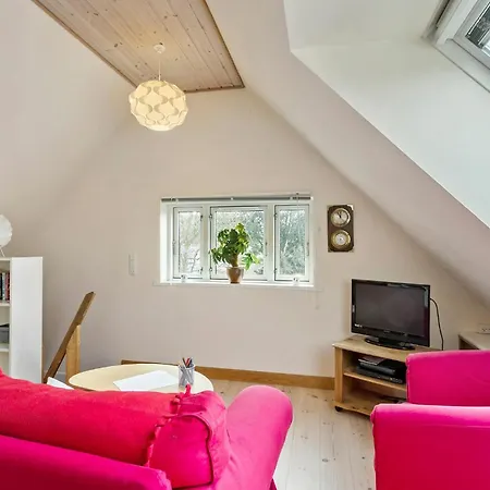 Gorgeous In With Wifi Holiday home